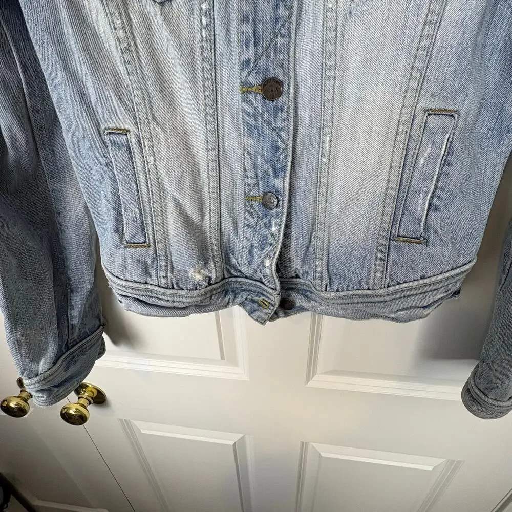 Abercrombie & Fitch Denim Jacket Distressed Vintage Y2K Light Wash Women's L - Picture 3 of 10